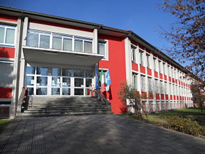 La raccolta differenziata arriva anche nelle scuole La raccolta differenziata arriva anche nelle scuole