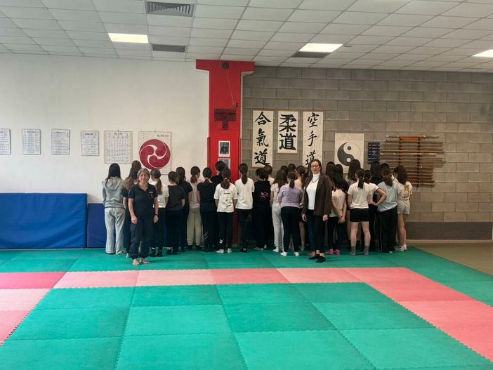 A Cameri un corso di autodifesa per rafforzare sicurezza e autostima delle ragazze A Cameri un corso di autodifesa per rafforzare sicurezza e autostima delle ragazze