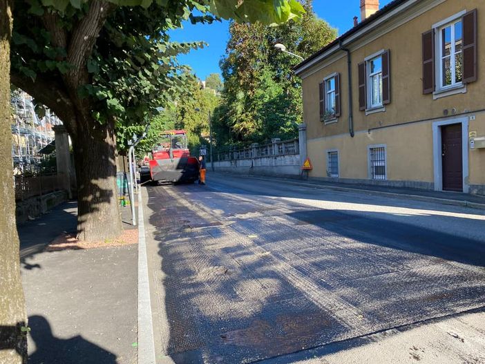 Arona, proseguono lavori per rendere più bella, sicura e accessibile la città Arona, proseguono lavori per rendere più bella, sicura e accessibile la città