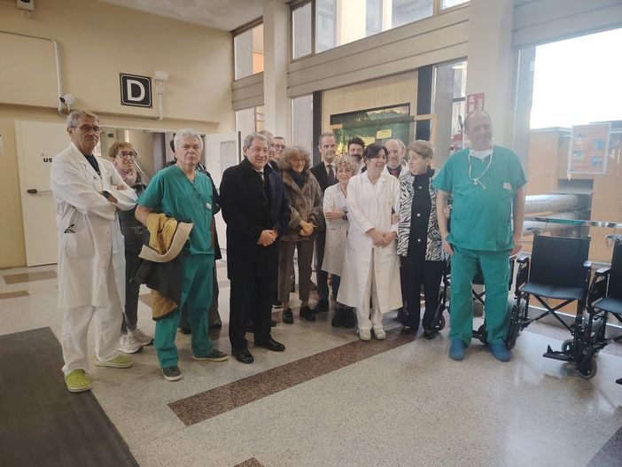 Mariella Enoc in visita all'ospedale Santissima Trinità di Borgomanero