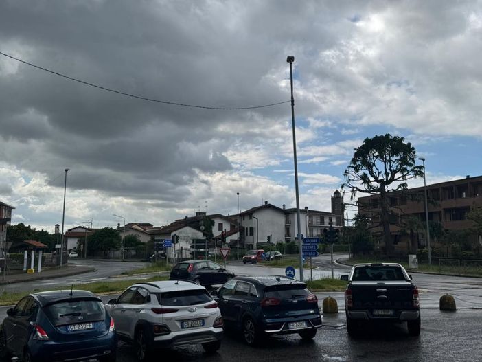 Via ai lavori per la nuova rotatoria sulla SP6 a Cerano: addio al semaforo in centro