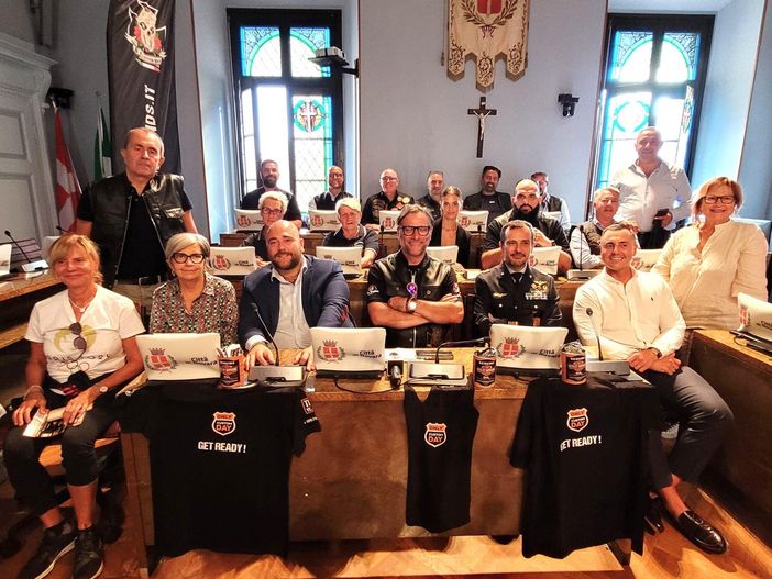 Only Custom Day a Novara: passione e solidarietà su due ruote