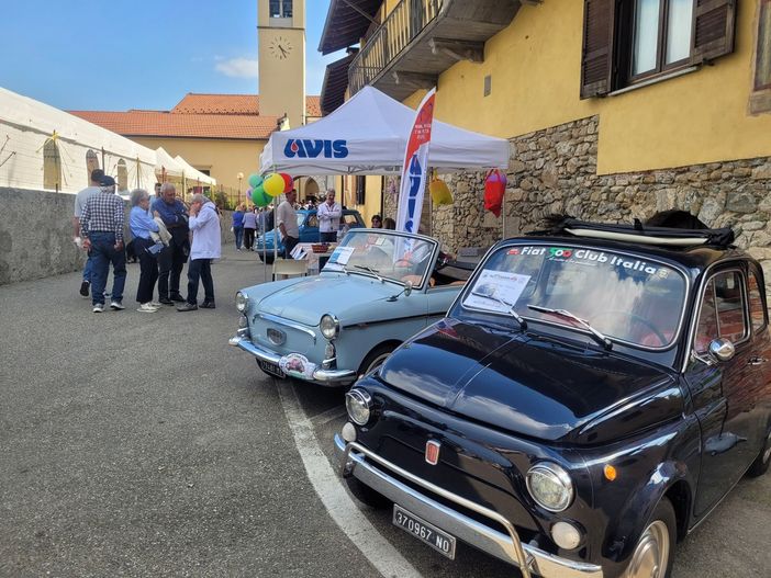 “Curiosando tra i cortili” ad Auzate di Gozzano: arte, tradizioni e sapori locali “Curiosando tra i cortili” ad Auzate di Gozzano: arte, tradizioni e sapori locali