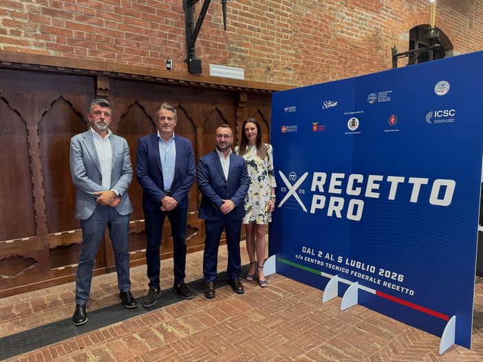 Recetto si prepara a diventare il centro dello sci nautico mondiale Recetto si prepara a diventare il centro dello sci nautico mondiale