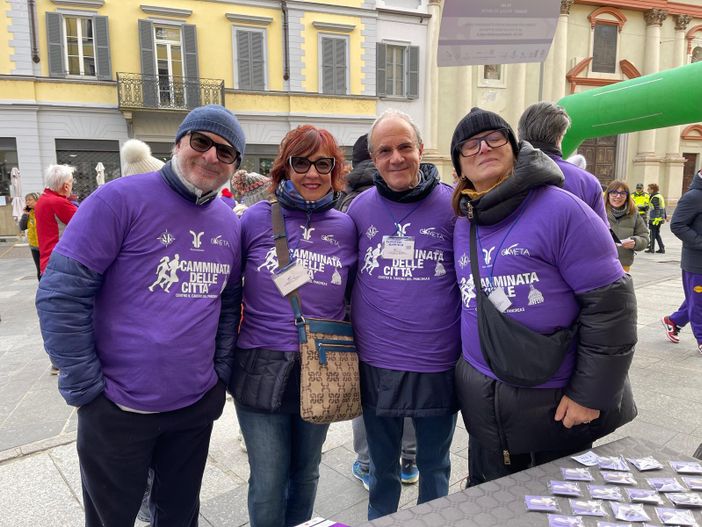 Natale in ospedale con l’associazione “Cometa” Natale in ospedale con l’associazione “Cometa”
