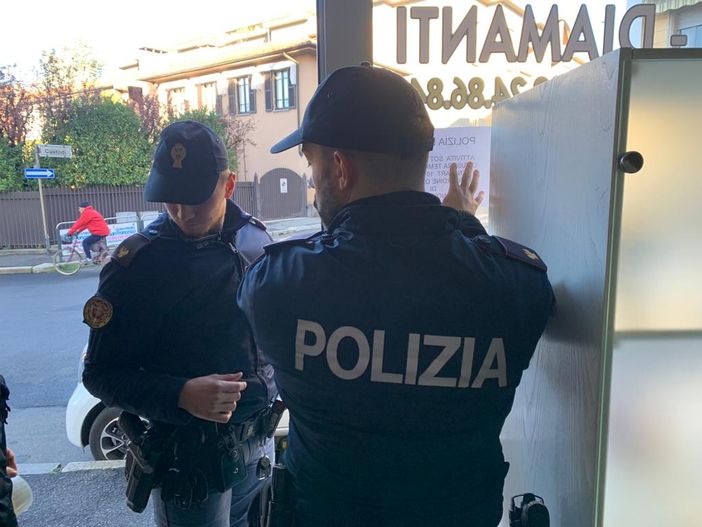 Chiuso dalla Questura per tre giorni un compro oro