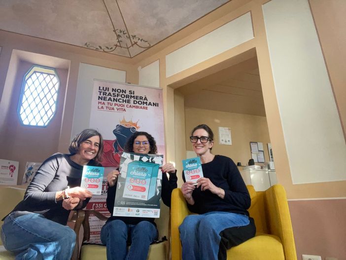 “Dillo Chiaro, Smacchia il Silenzio”: dal Centro Antiviolenza di Borgomanero una campagna per rompere la cultura del silenzio