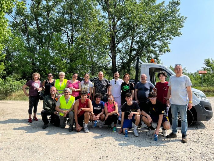 Un successo la giornata ecologica nel Parco del Ticino Un successo la giornata ecologica nel Parco del Ticino