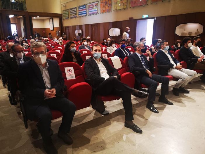 Lanzo (Lega Salvini Piemonte): &quot;Grazie agli Infermieri e alle infermiere nella Giornata internazionale e grazie al teatro Coccia che ha dedicato loro un'opera&quot;