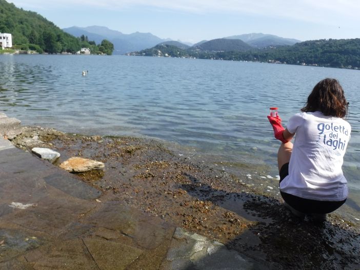 La Goletta di Legambiente torna sui laghi Maggiore e d’Orta