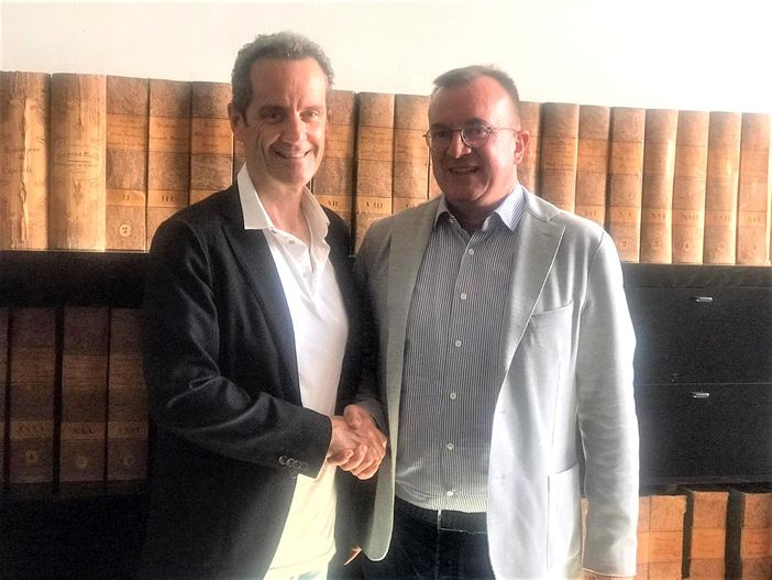 Bruno Bacchetta è il nuovo Dirigente Infermieristico della Direzione delle Professioni Sanitarie Bruno Bacchetta è il nuovo Dirigente Infermieristico della Direzione delle Professioni Sanitarie