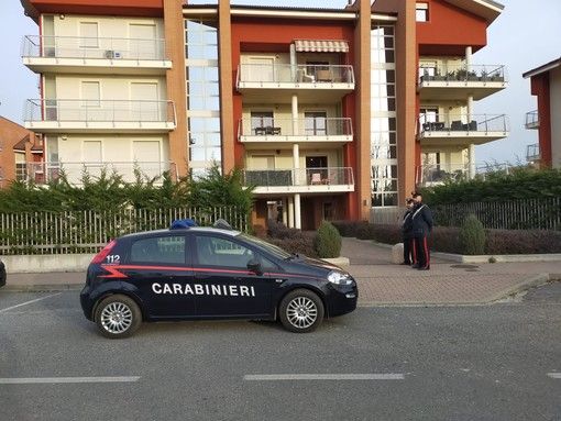 Notizie dal Piemonte. Coniugi trovati morti in casa a Piossasco: ipotesi omicidio-suicidio Notizie dal Piemonte. Coniugi trovati morti in casa a Piossasco: ipotesi omicidio-suicidio