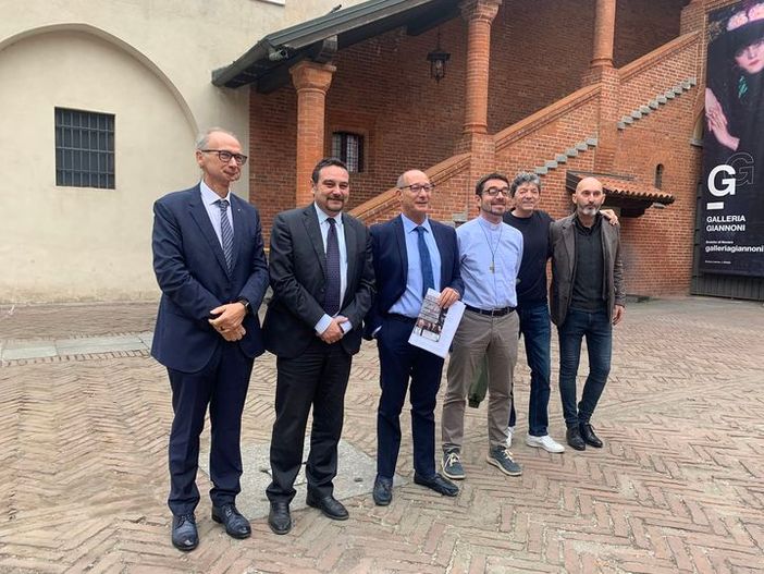 Con For Life al Teatro Coccia 'Mogol &amp; Anima Lucio' in Concerto