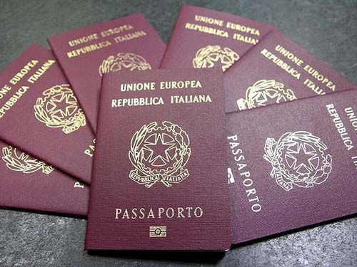 Passaporto in posta: entro luglio disponibile in tutti gli uffici Italiani Passaporto in posta: entro luglio disponibile in tutti gli uffici Italiani