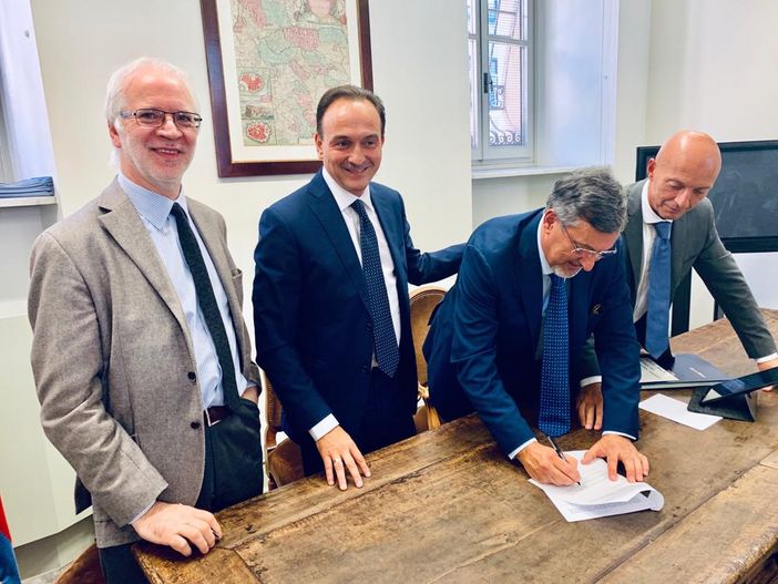 Nuovo accordo con i farmacisti, il Piemonte avanguardia nazionale della farmacia dei servizi Nuovo accordo con i farmacisti, il Piemonte avanguardia nazionale della farmacia dei servizi