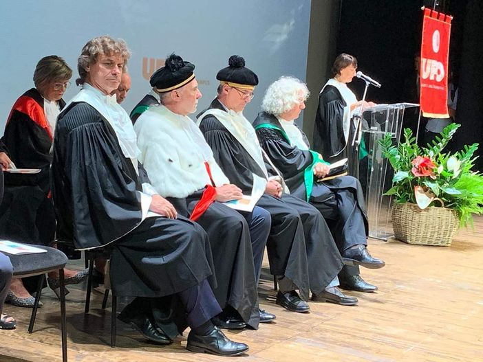 Conferita la laurea Honoris Causa in filosofia ad Alberto Angela Conferita la laurea Honoris Causa in filosofia ad Alberto Angela