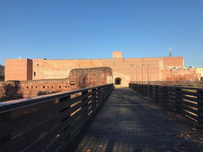 Salone del Castello gremito questa mattina per il seminario “Potere e dovere pubblico