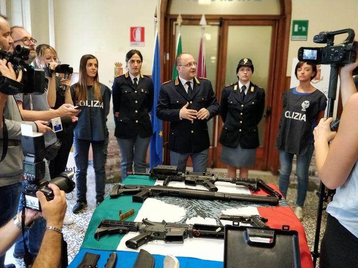 Notizie dal Piemonte. Blitz contro i gruppi di estrema destra: arrestato il leader di Legio Subalpina (FOTO e VIDEO)