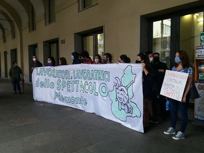 Il mondo dello spettacolo di nuovo a confronto con la Regione: &quot;Dietro le quinte c'è gente che lavora&quot;