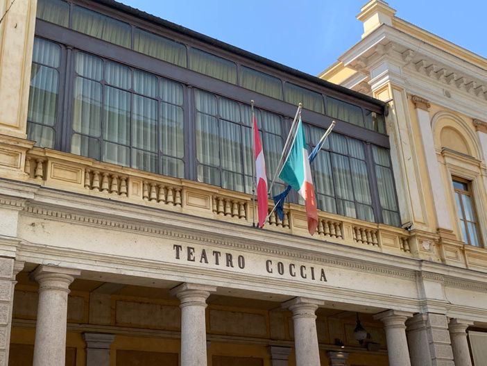 “For Life, la musica si fa Donna”: al Teatro Coccia il Concerto per la Vita con Silvia Mezzanotte “For Life, la musica si fa Donna”: al Teatro Coccia il Concerto per la Vita con Silvia Mezzanotte