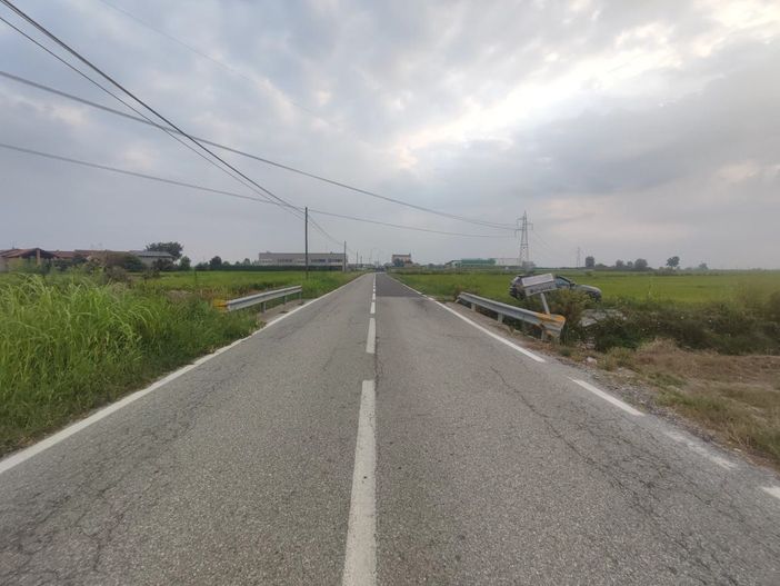 Provincia di Novara, completata la messa in sicurezza dei pali telefonici pericolanti