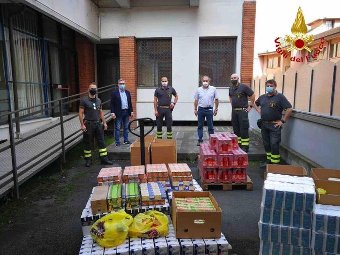 La solidarietà dei Vigili del Fuoco nell’emergenza Covid La solidarietà dei Vigili del Fuoco nell’emergenza Covid
