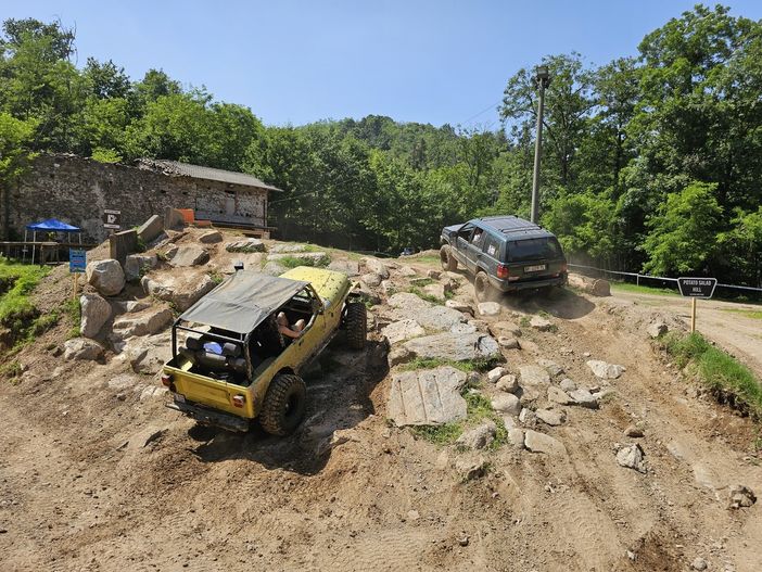 Successo per il Jeepers Meeting 2024 a Maggiora