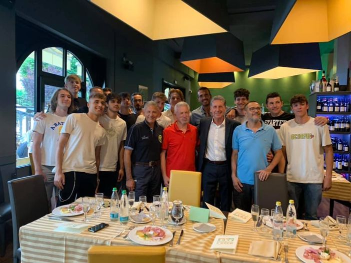 Arona Basket in festa per la promozione nella categoria C Gold Arona Basket in festa per la promozione nella categoria C Gold