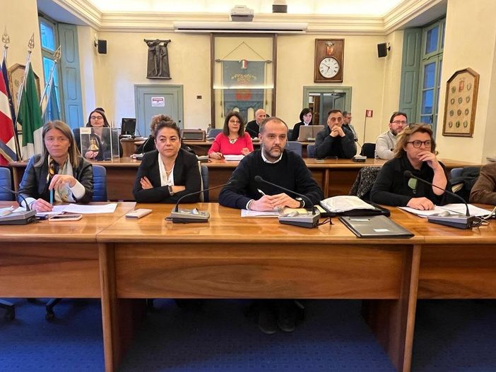 L’assemblea dei sindaci vota il bilancio a maggioranza con sei astensioni