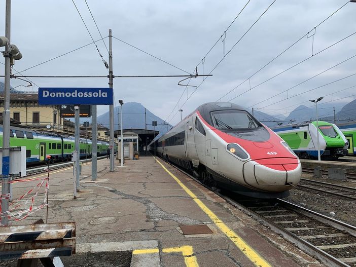 Ferrovia Domodossola-Milano chiusa per tutta l'estate, Monti: &quot;Non c'è mai stato un confronto con i sindaci&quot;