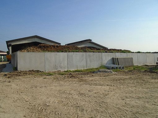 Coldiretti: "La Regione riveda il Piano di qualità dell'aria, penalizza gli allevatori" Coldiretti: "La Regione riveda il Piano di qualità dell'aria, penalizza gli allevatori"