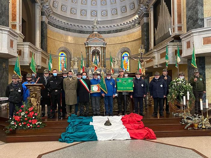 Festeggiati domenica gli alpini di Cameri