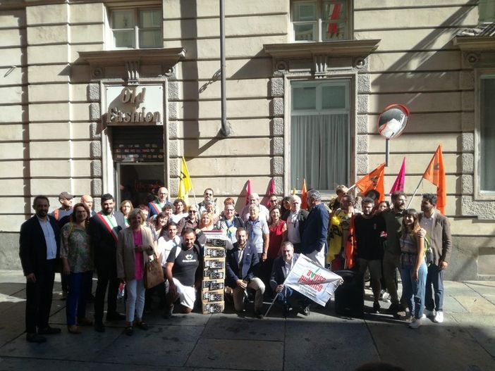 Gioco d'azzardo legale, 12mila firme per chiedere alla Regione una nuova legge
