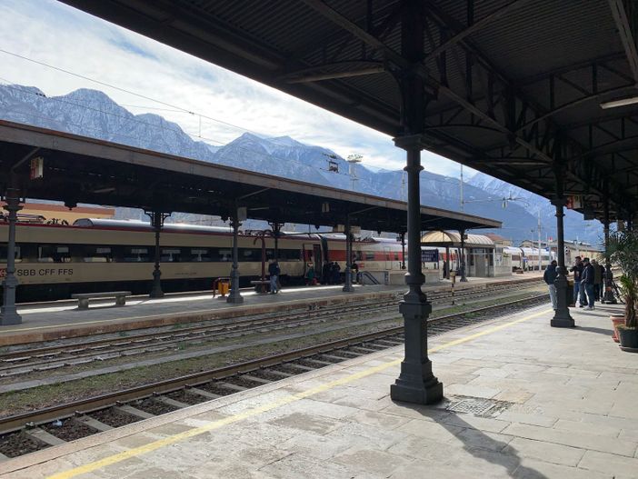 Sciopero Trenitalia: possibili disagi sabato notte e domenica Sciopero Trenitalia: possibili disagi sabato notte e domenica