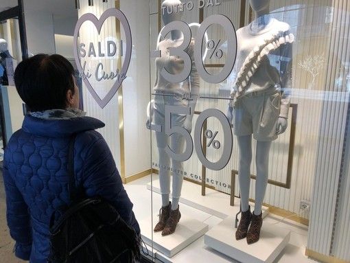 Consumatori, Polliotto (Unc): “Ecco il decalogo per saldi sicuri”