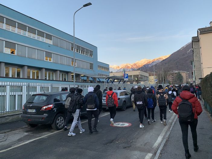 Scuole, Salvini: "A disposizione 268 milioni per istituti e asili in tutta la regione" Scuole, Salvini: "A disposizione 268 milioni per istituti e asili in tutta la regione"