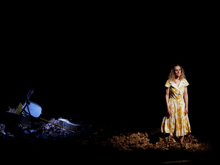 “Volo”: lo spettacolo teatrale contro la violenza sulle donne “Volo”: lo spettacolo teatrale contro la violenza sulle donne