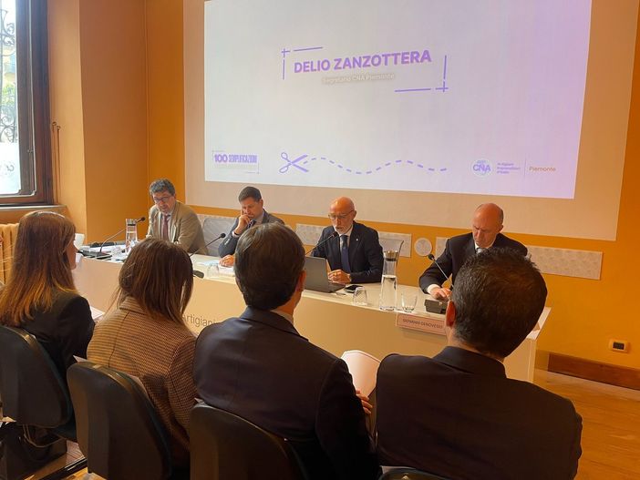 La burocrazia pesa sulle aziende piemontesi La burocrazia pesa sulle aziende piemontesi