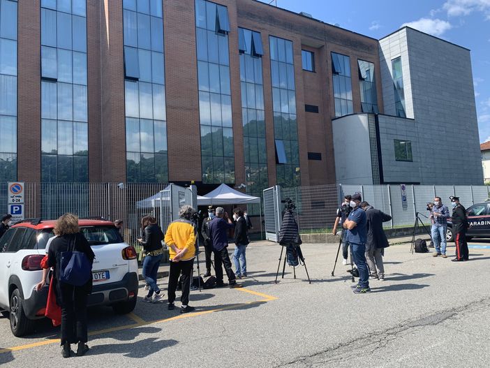 Tragedia funivia: difese Perocchio e Tadini chiedono riformulazione dei capi di imputazione Tragedia funivia: difese Perocchio e Tadini chiedono riformulazione dei capi di imputazione