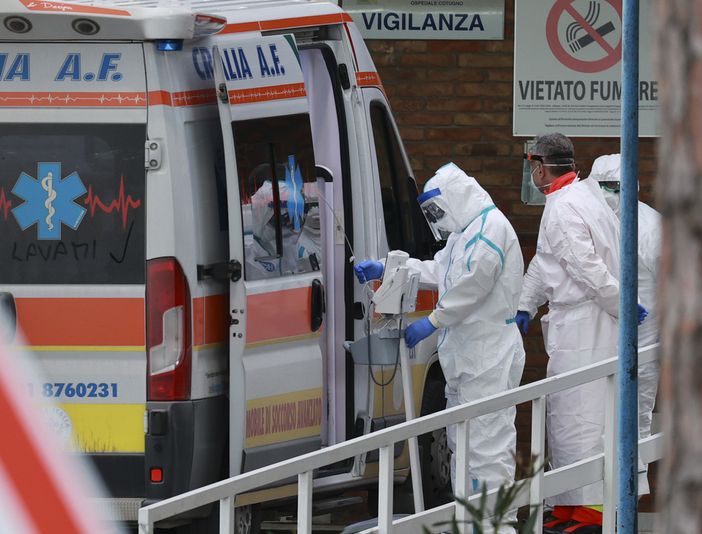 Non servono le requisizioni, albergatori disponibili a offrire strutture per la quarantena Non servono le requisizioni, albergatori disponibili a offrire strutture per la quarantena