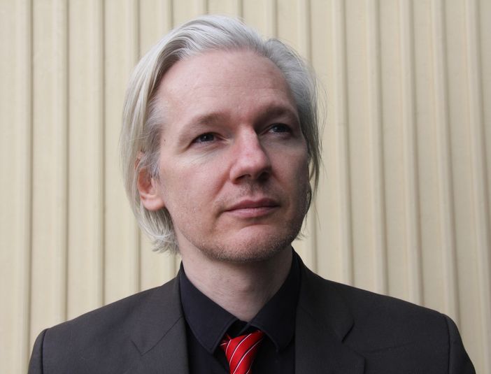 Amnesty International, un presidio contro l'estradizione di Julian Assange Amnesty International, un presidio contro l'estradizione di Julian Assange