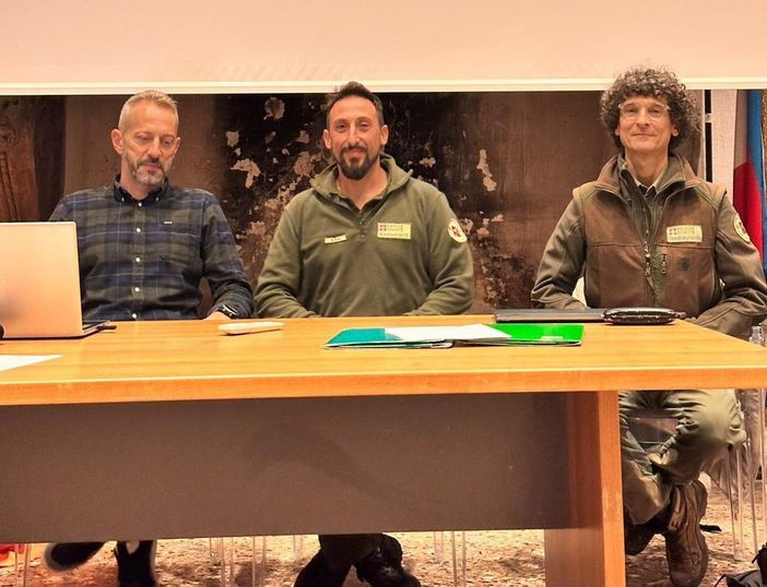 Nella foto i relatori di questo primo incontro: Diego Lazzari, GP Roberto De Luca e GP Gianni Innocenti Nella foto i relatori di questo primo incontro: Diego Lazzari, GP Roberto De Luca e GP Gianni Innocenti