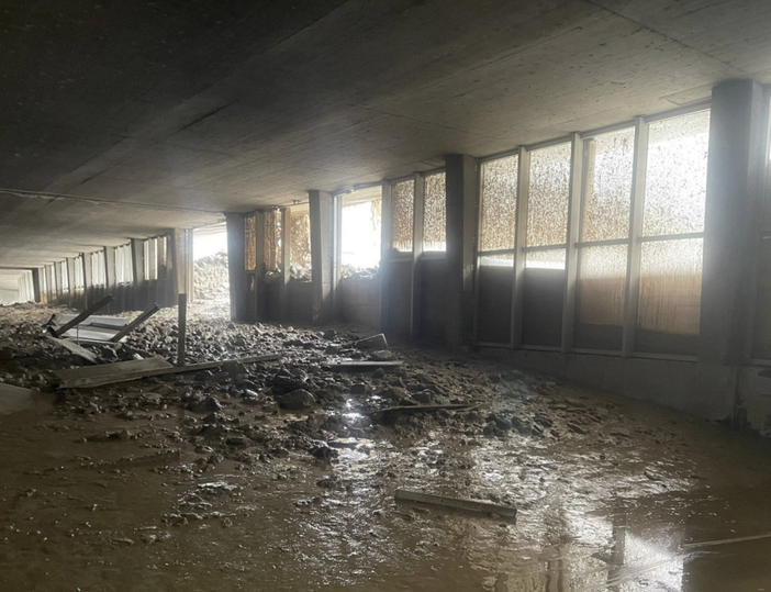 Cronaca nord-ovest. Frana, chiuso il Passo del Sempione VIDEO