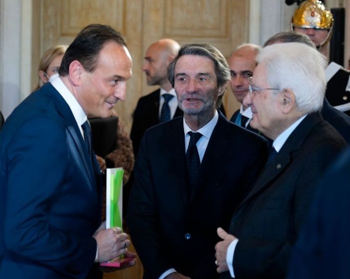 Passaggio di consegne tra Fontana e Cirio alla presenza del presidente Mattarella Passaggio di consegne tra Fontana e Cirio alla presenza del presidente Mattarella