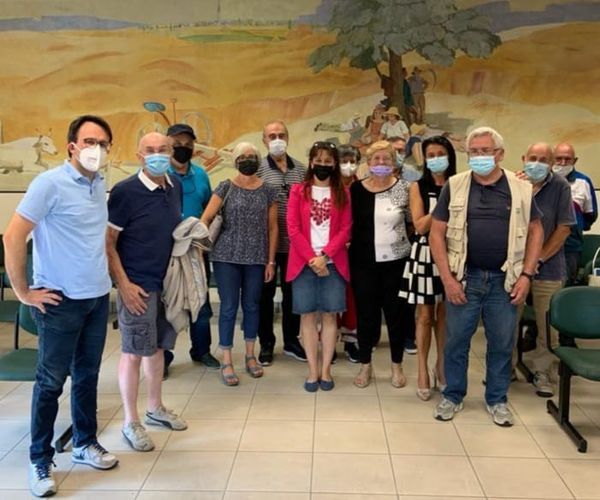 A Momo riparte il servizio dei 'Nonni vigile' A Momo riparte il servizio dei 'Nonni vigile'