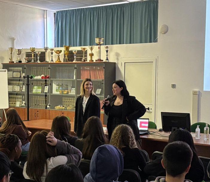 “The Image Dilemma”: il progetto che aiuta gli studenti a confrontarsi con i disturbi alimentari