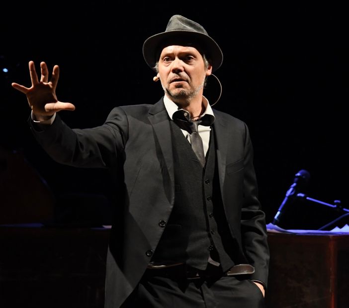 Mercoledì 19 a Meina l’Accademia dei Folli presenta ‘Wild years. Mercoledì 19 a Meina l’Accademia dei Folli presenta ‘Wild years.