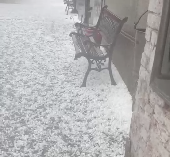 Violento temporale di grandine nel Novarese. VIDEO