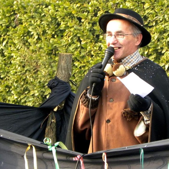 Varallo Pombia: addio a Sante Trinca, una figura indimenticabile Varallo Pombia: addio a Sante Trinca, una figura indimenticabile