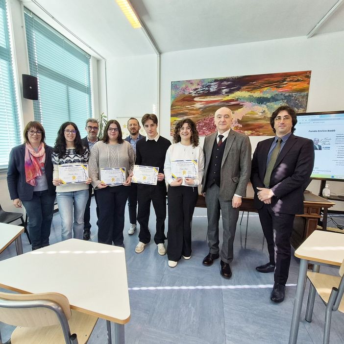 Quattro borse di studio intitolate a Enrico Badà consegnate a studenti del Mossotti